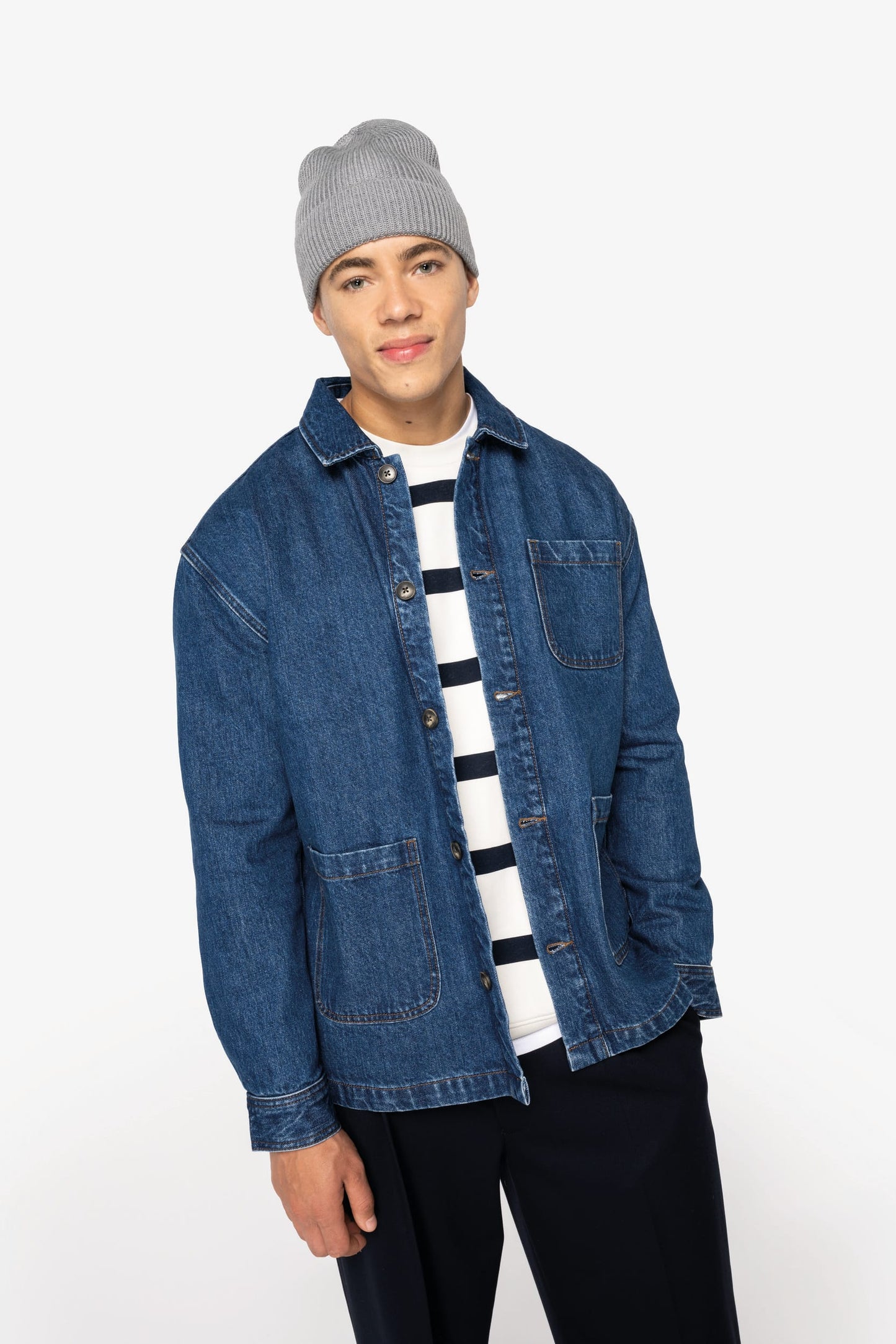 Veste en jean écoresponsable à épaules tombantes