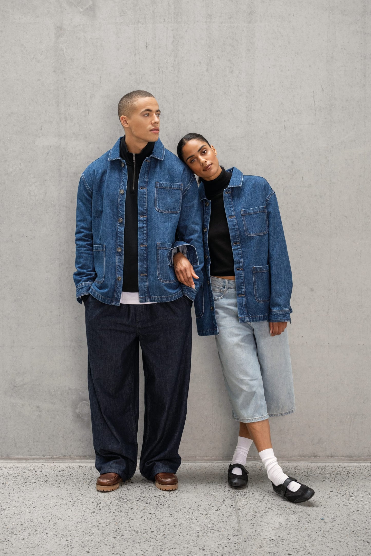 Veste en jean écoresponsable à épaules tombantes